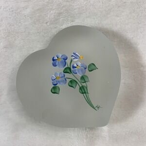 Hand Painted Frosted Heart Shaped Floral Art Glass Desk Paper‎ Weight Blue Pansy